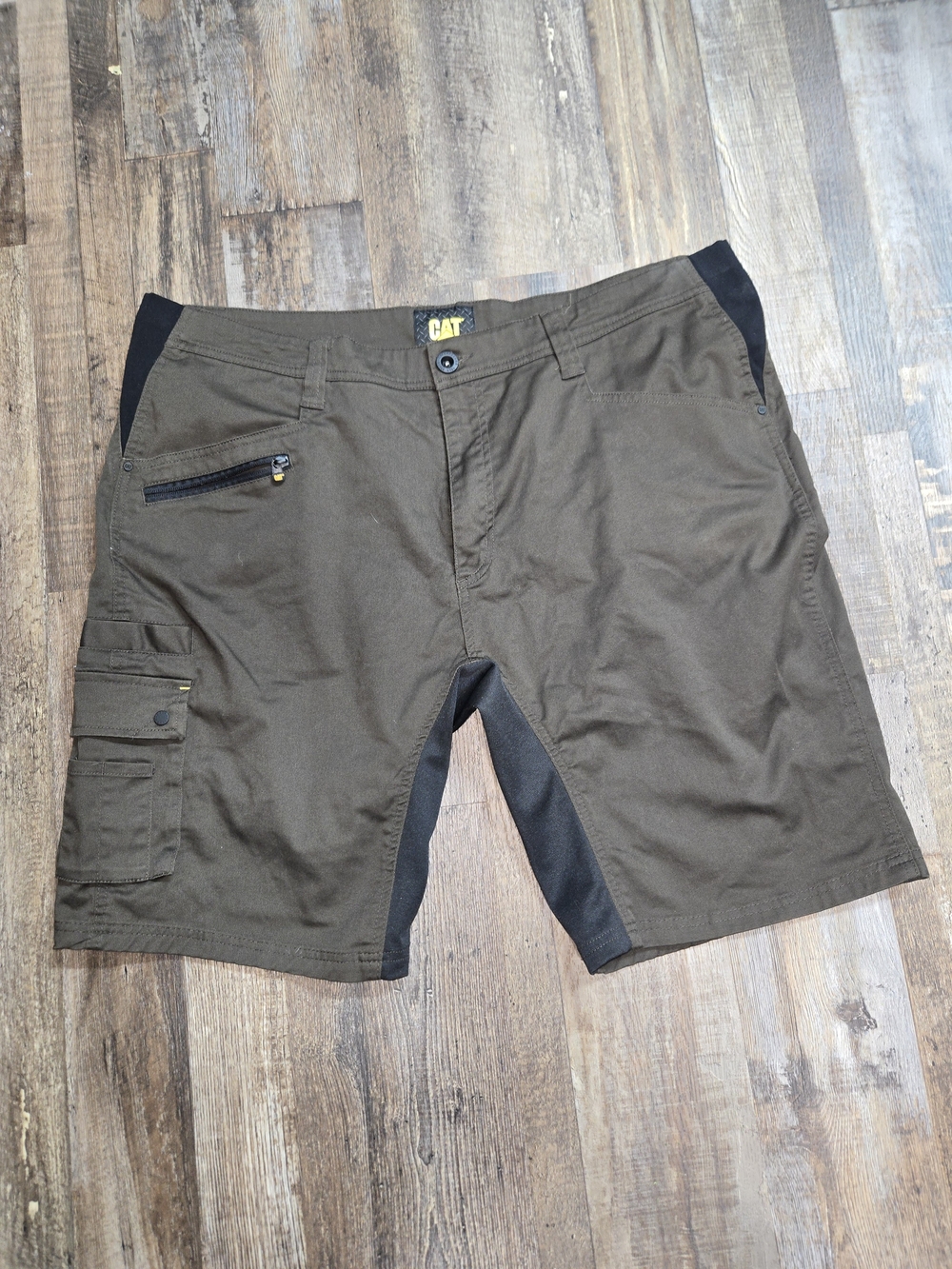 Caterpillar Olive Brown and Black Cargo Shorts